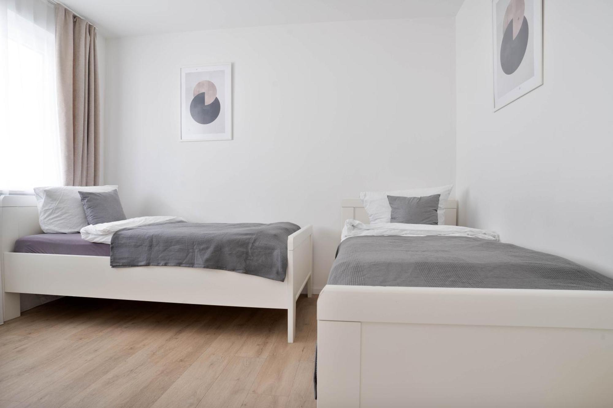 Apartments In The City Center I Private Parking I Home2Share Dortmund Exterior foto
